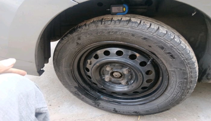 2016 Maruti Wagon R 1.0 VXI, Petrol, Manual, 71,016 km, tyre