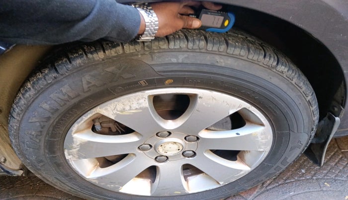 2011 Skoda Superb ELEGANCE 1.8 TSI AT, Petrol, Automatic, 58,921 km, tyre