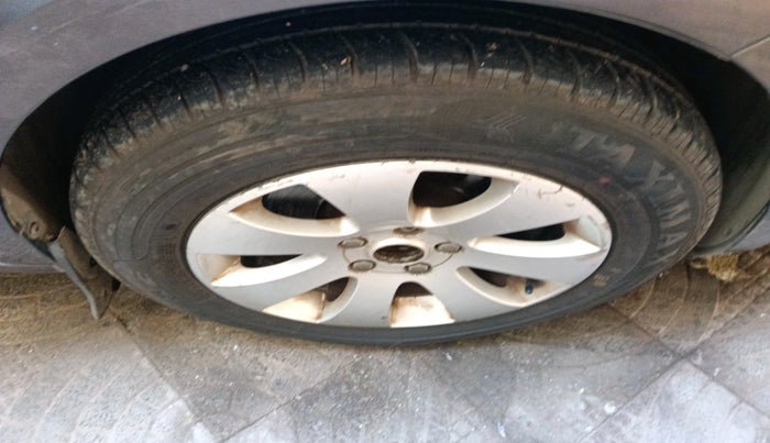 2011 Skoda Superb ELEGANCE 1.8 TSI AT, Petrol, Automatic, 58,921 km, tyre