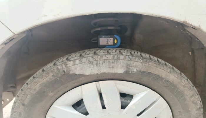 2014 Maruti Alto 800 VXI, Petrol, Manual, 20,280 km, tyre