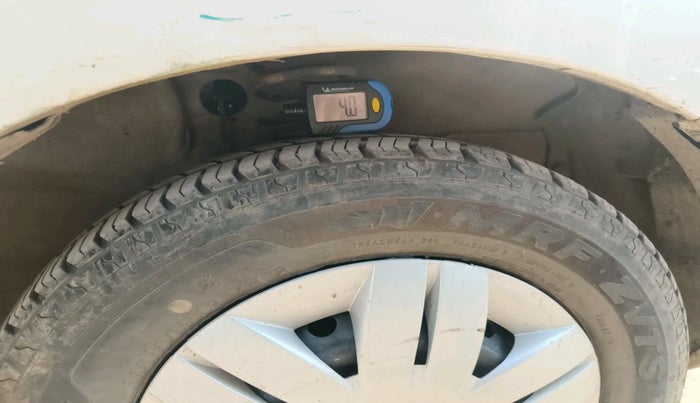 2014 Maruti Alto 800 VXI, Petrol, Manual, 20,280 km, tyre