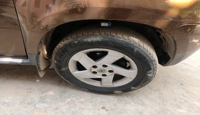 2012 Renault Duster 110 PS RXZ DIESEL, Diesel, Manual, 1,78,189 km, tyre