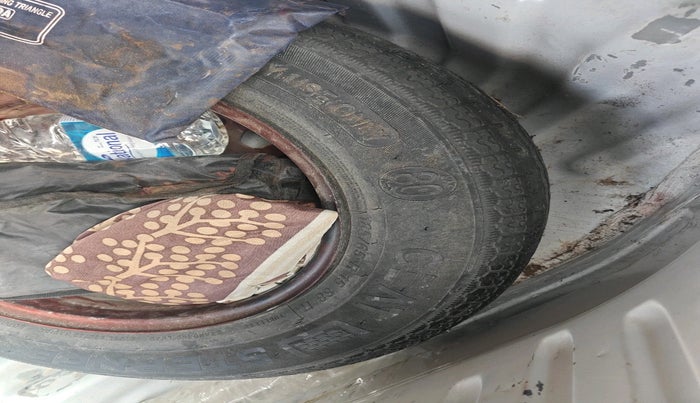 2021 Renault Kiger RXL AMT, Petrol, Automatic, 23,834 km, tyre