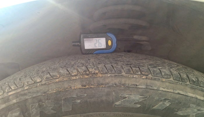 2011 Maruti Swift VXI, Petrol, Manual, 1,10,781 km, tyre