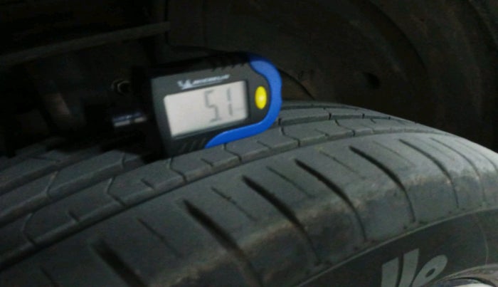 2023 Maruti Baleno DELTA PETROL 1.2, Petrol, Manual, 21,281 km, tyre