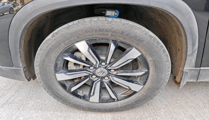 2020 MG HECTOR SHARP 1.5 DCT PETROL, Petrol, Automatic, 21,014 km, tyre