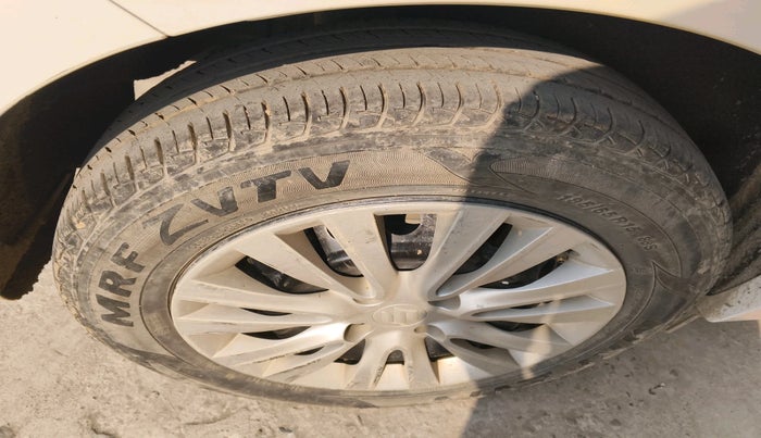 2019 Maruti Baleno DELTA PETROL 1.2, Petrol, Manual, 90,302 km, tyre