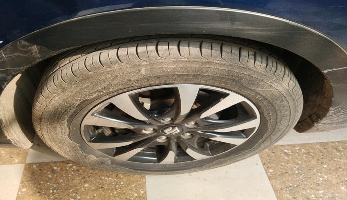 2018 Maruti S Cross ZETA 1.3, Diesel, Manual, 86,649 km, tyre