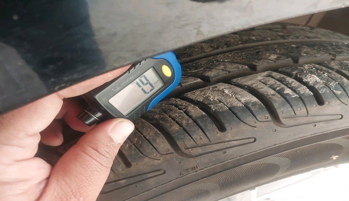 2011 Maruti Ritz VDI, Diesel, Manual, 1,19,261 km, tyre