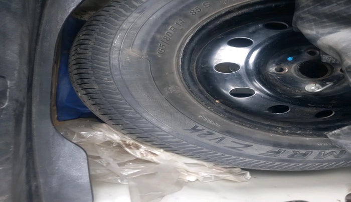 2012 Maruti Swift Dzire VXI, Petrol, Manual, 85,854 km, tyre