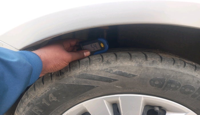 2012 Maruti Swift Dzire VXI, Petrol, Manual, 85,854 km, tyre