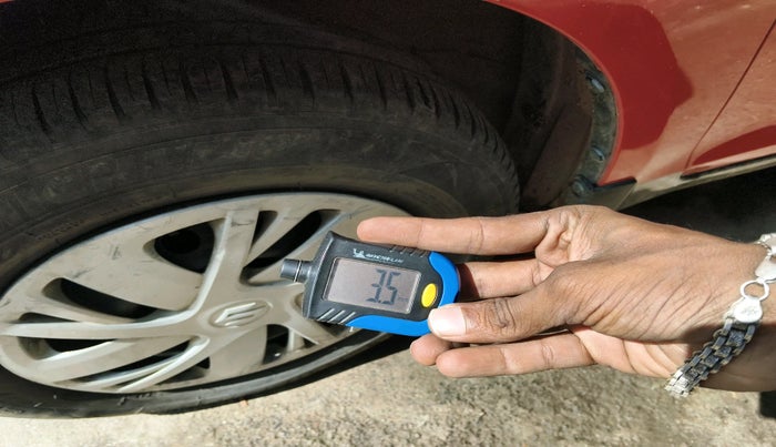 2015 Maruti Swift VDI, Diesel, Manual, 1,30,711 km, tyre