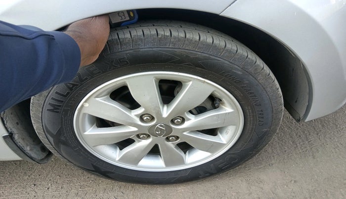 2014 Hyundai Xcent S (O) 1.2, Petrol, Manual, 20,586 km, tyre