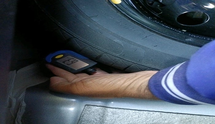 2020 Ford FREESTYLE TITANIUM 1.2 PETROL, Petrol, Manual, 32,647 km, tyre