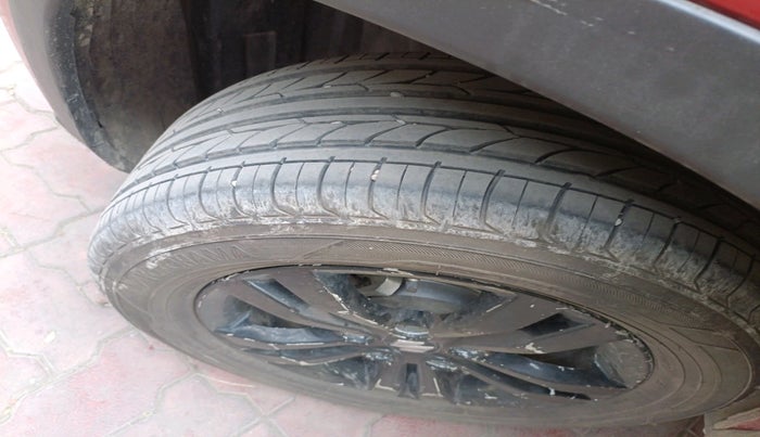 2019 Maruti Vitara Brezza ZDI AMT, Diesel, Automatic, 1,71,494 km, tyre