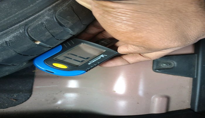 2020 KIA SELTOS HTK PLUS 1.5 DIESEL, Diesel, Manual, 1,53,682 km, tyre