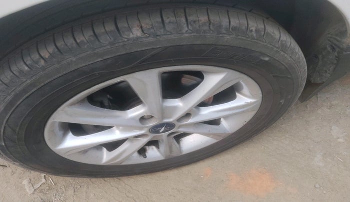 2019 Ford Ecosport TITANIUM 1.5L DIESEL, Diesel, Manual, 36,888 km, tyre