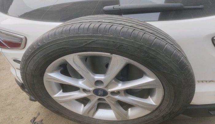 2019 Ford Ecosport TITANIUM 1.5L DIESEL, Diesel, Manual, 36,888 km, tyre