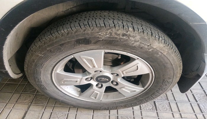 2012 Mahindra XUV500 W8, Diesel, Manual, 3,27,672 km, tyre