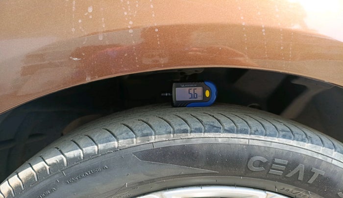 2016 Ford Ecosport TITANIUM 1.5L DIESEL, Diesel, Manual, 1,24,503 km, tyre