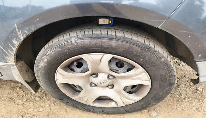 2016 Ford Ecosport TREND 1.5L PETROL, Petrol, Manual, 91,135 km, tyre