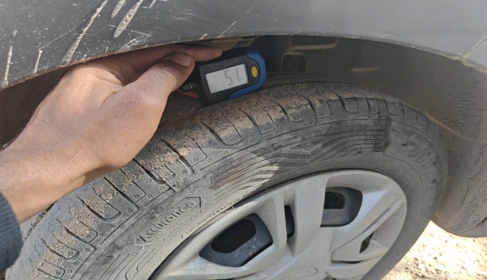 2017 Datsun Redi Go T (O), Petrol, Manual, 35,579 km, tyre