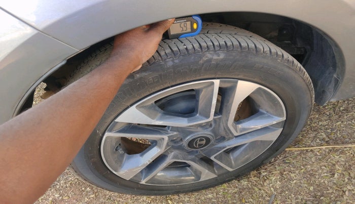 2018 Tata TIGOR XZ PETROL, Petrol, Manual, 35,359 km, tyre