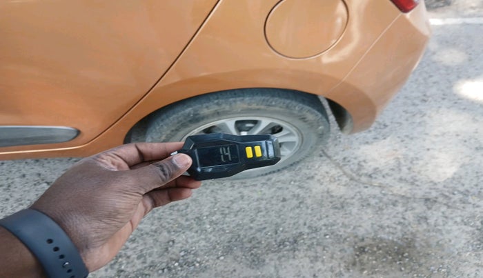 2015 Hyundai Grand i10 ASTA 1.2 KAPPA VTVT, Petrol, Manual, 86,488 km, tyre