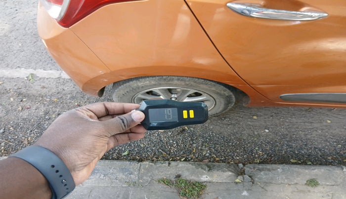 2015 Hyundai Grand i10 ASTA 1.2 KAPPA VTVT, Petrol, Manual, 86,488 km, tyre