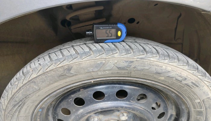 2013 Maruti Wagon R 1.0 VXI, Petrol, Manual, 55,866 km, tyre