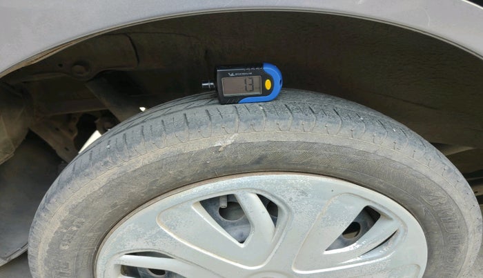 2013 Maruti Wagon R 1.0 VXI, Petrol, Manual, 55,866 km, tyre