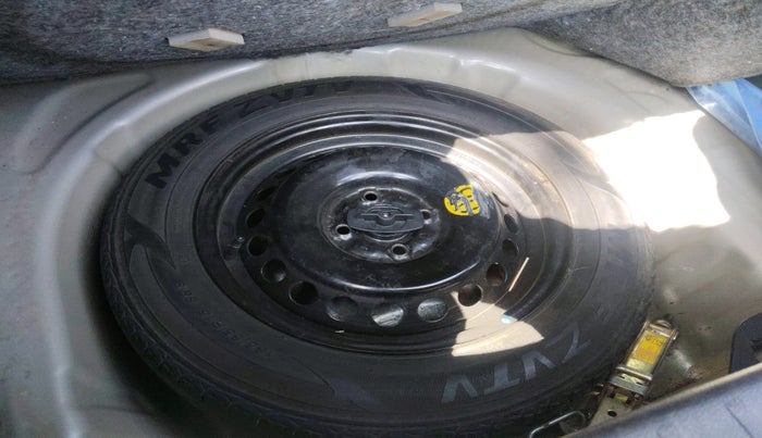 2016 Maruti Baleno ALPHA PETROL 1.2, Petrol, Manual, 82,318 km, tyre