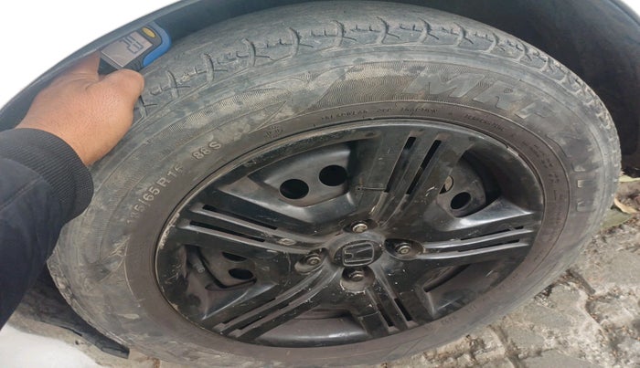 2011 Honda City 1.5L I-VTEC S MT, Petrol, Manual, 1,34,061 km, tyre