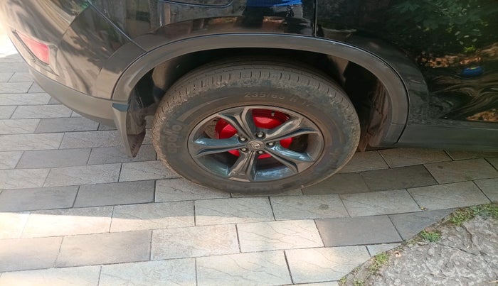 2021 Tata Harrier XZA 2.0L DARK EDITION, Diesel, Automatic, 49,993 km, tyre