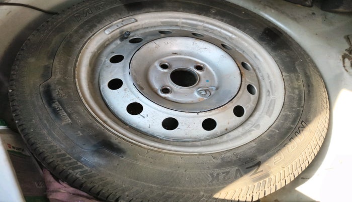 2017 Maruti Swift Dzire LDI, Diesel, Manual, 95,544 km, tyre