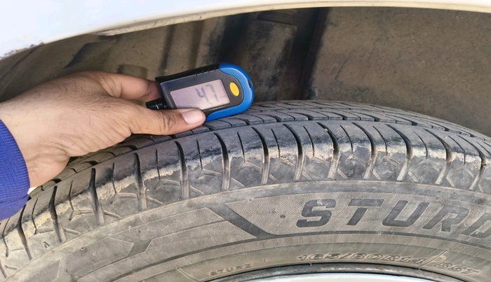 2017 Maruti Swift Dzire LDI, Diesel, Manual, 95,544 km, tyre