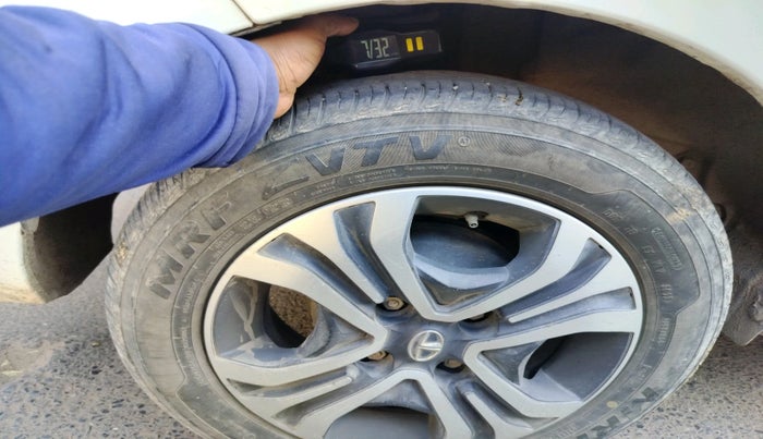 2023 Tata TIGOR XZ PLUS CNG, Petrol, Manual, 16,995 km, tyre