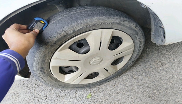 2016 Maruti Wagon R 1.0 VXI, Petrol, Manual, 29,668 km, tyre