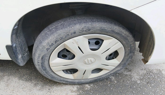 2016 Maruti Wagon R 1.0 VXI, Petrol, Manual, 29,668 km, tyre