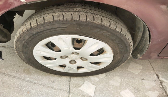 2017 Honda Amaze 1.2L I-VTEC S, Petrol, Manual, 91,791 km, tyre