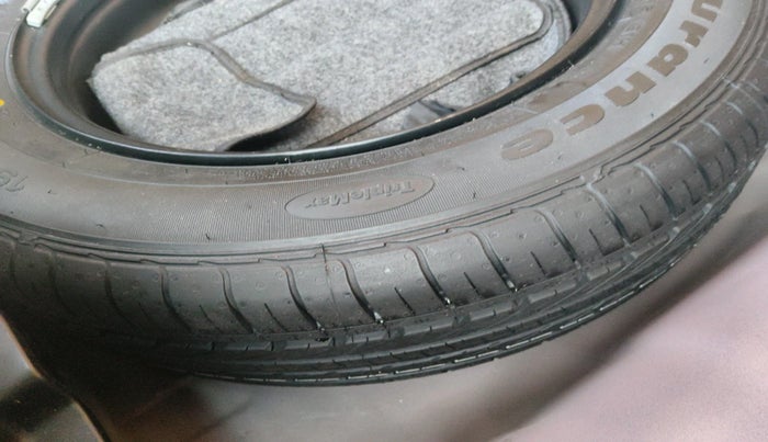 2022 KIA SONET HTK PLUS 1.0 IMT, Petrol, Manual, 31,785 km, tyre