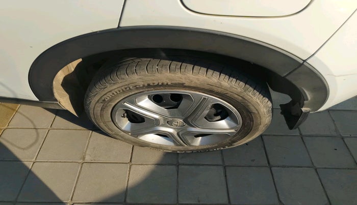 2023 Tata NEXON XM PETROL, Petrol, Manual, 26,558 km, tyre