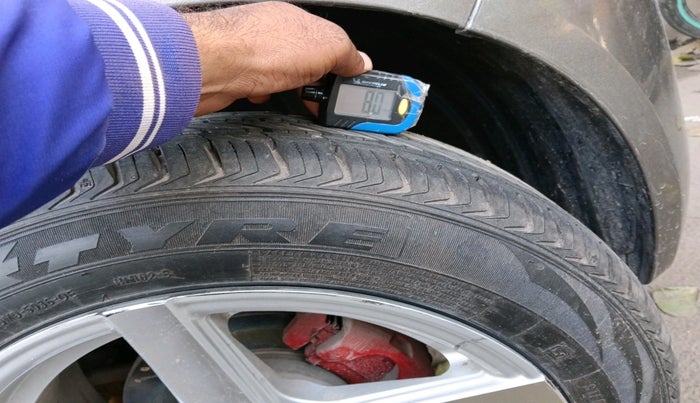 2019 Maruti New Wagon-R LXI CNG 1.0, Petrol, Manual, 1,03,791 km, tyre