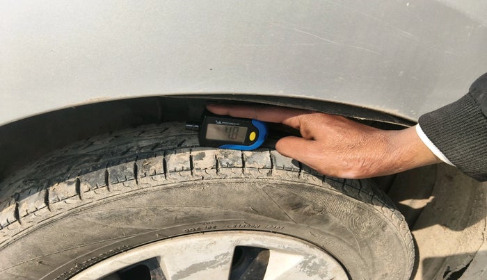 2011 Maruti Wagon R 1.0 LXI CNG, Petrol, Manual, 98,066 km, tyre