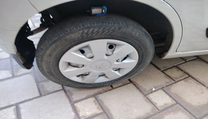 2017 Maruti Wagon R 1.0 LXI CNG, Petrol, Manual, 75,257 km, tyre