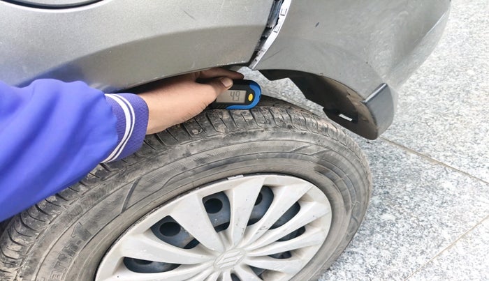 2015 Maruti Swift Dzire VXI, Petrol, Manual, 75,892 km, tyre