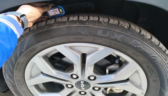 2023 KIA SELTOS  HTX 1.5 PETROL MT, Petrol, Manual, 5,589 km, tyre