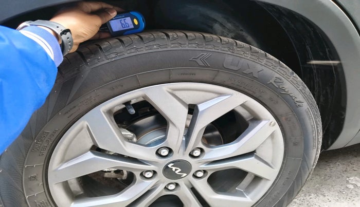 2023 KIA SELTOS  HTX 1.5 PETROL MT, Petrol, Manual, 5,589 km, tyre