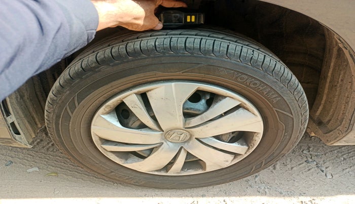 2019 Honda Amaze 1.2L I-VTEC S, Petrol, Manual, 88,998 km, tyre