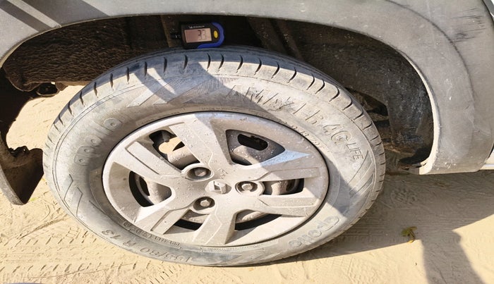 2016 Renault Kwid RXT 0.8, Petrol, Manual, 1,30,908 km, tyre